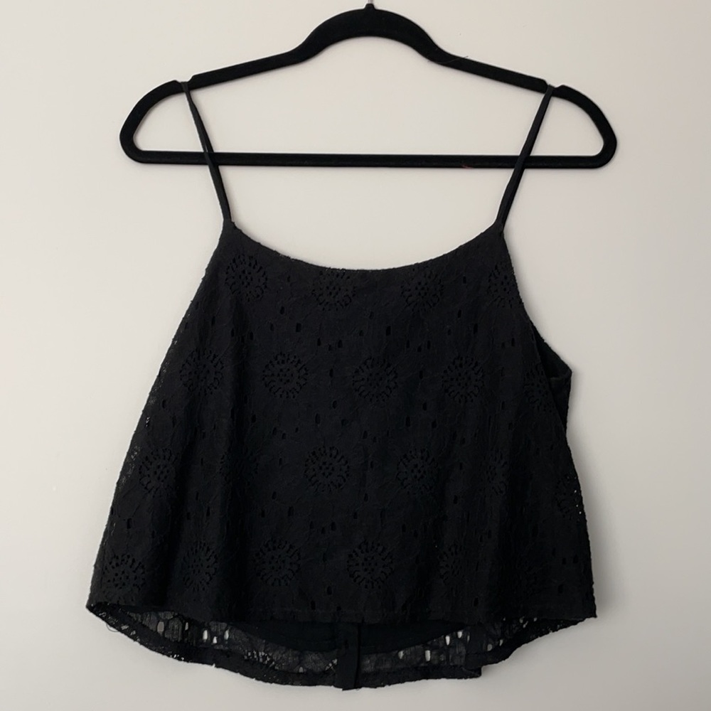 Painted Threads crochet lace tank top - Picture 5 of 5